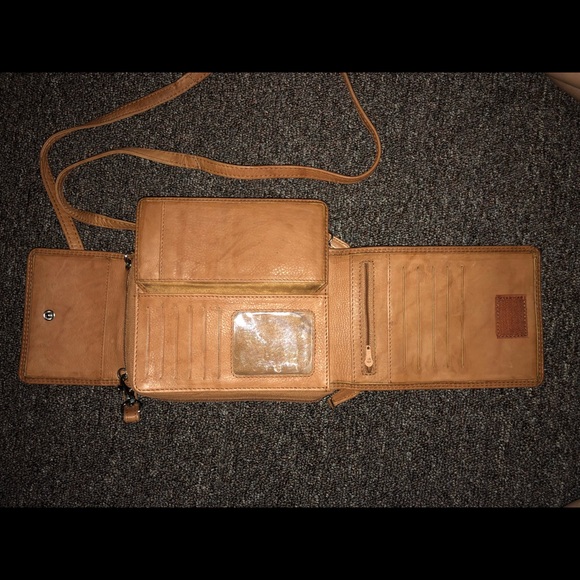 Leather cross body bag - Picture 2 of 3